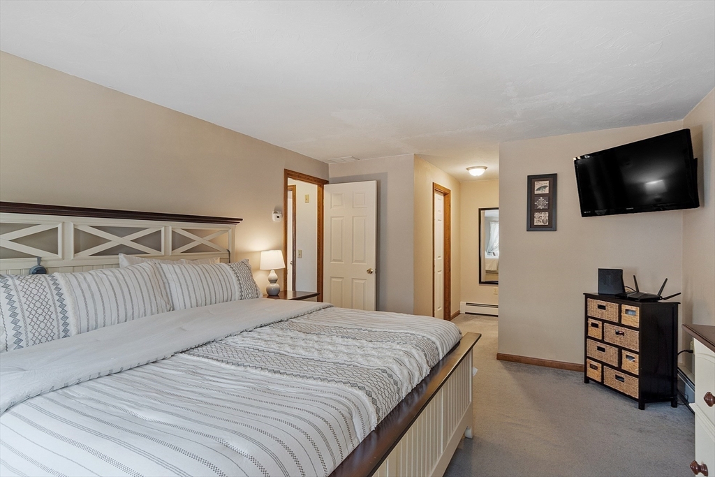 7 Spring Street Douglas, MA 01516 - Photo 21 of 28 Gallery Image 21