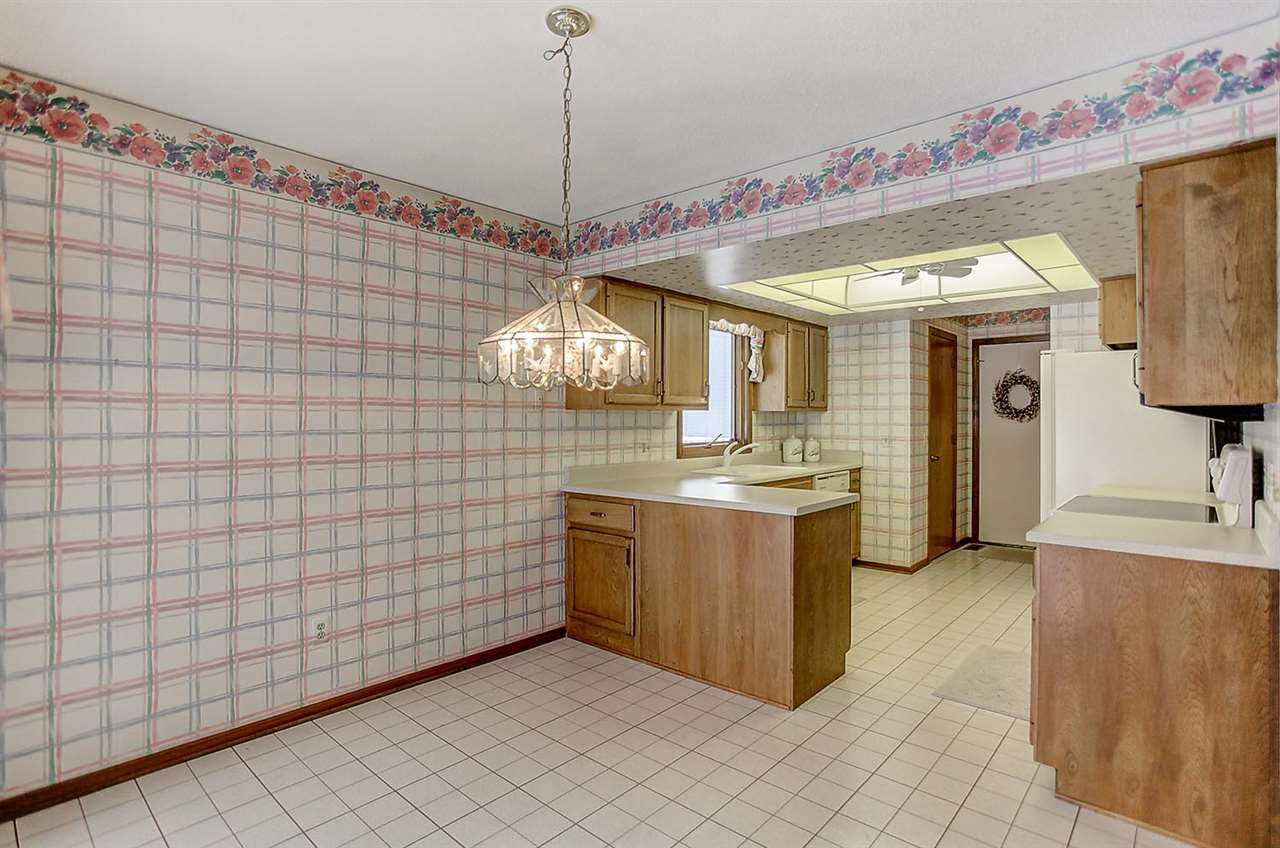 4827 Crystal Ridge Cove Fort Wayne, IN 46835 - Photo 13 of 31 Gallery Image 13