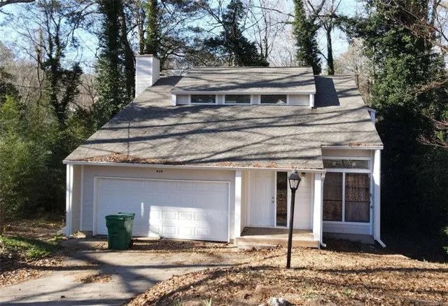 $210,000 | 429 Rue De Chateau, Stone Mountain, GA 30083