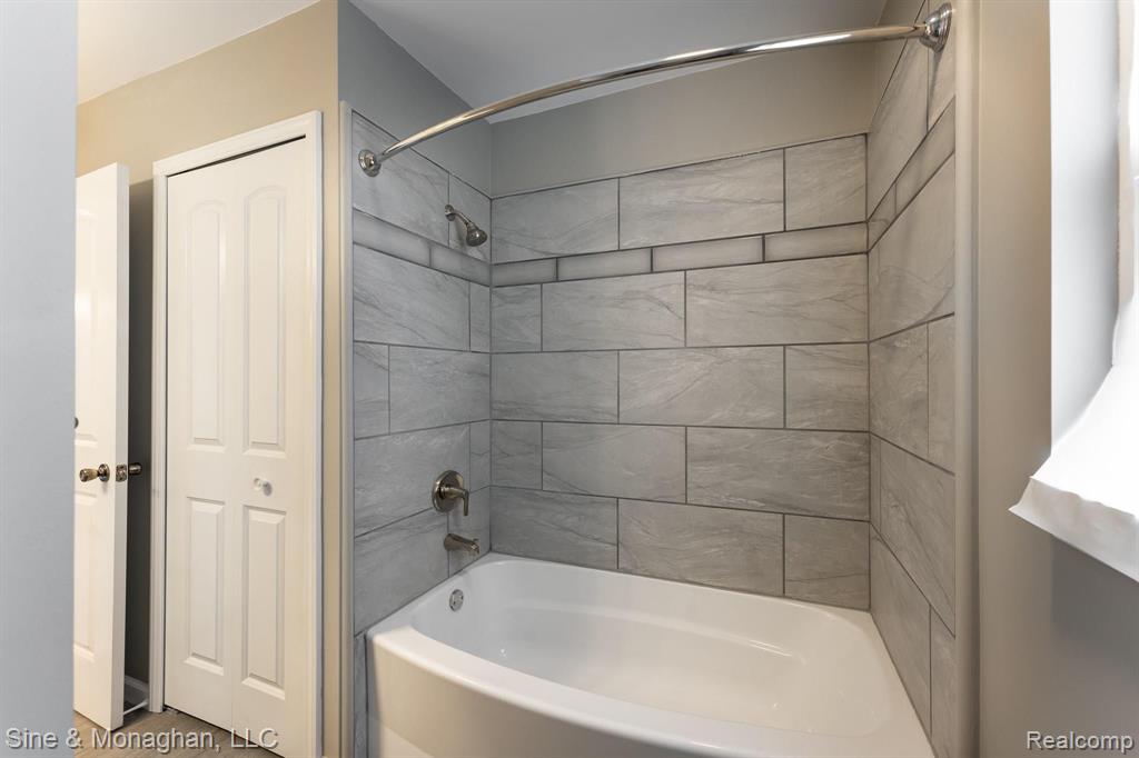 16906 Stephens Eastpointe, MI 48021 - Photo 15 of 35