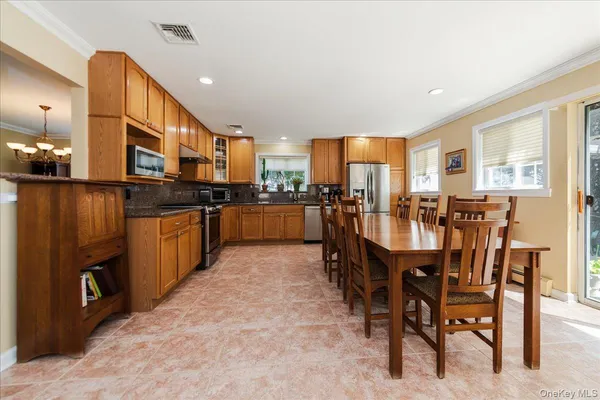 $1,399,000 | 40 East Penn Street, Long Beach, NY 11561