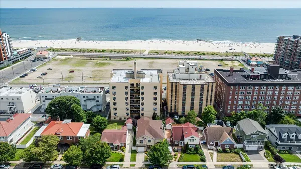 $1,399,000 | 40 East Penn Street, Long Beach, NY 11561