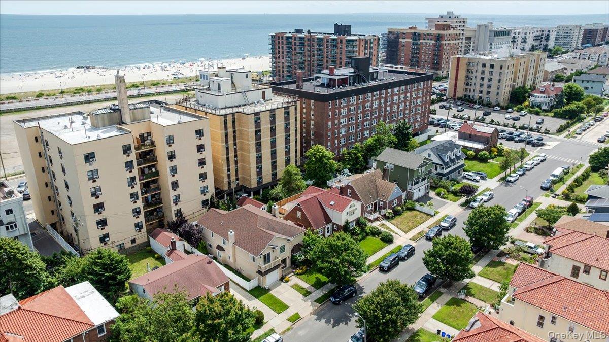 40 East Penn Street Long Beach, NY 11561 - Photo 40 of 41 an aerial view of multiple house