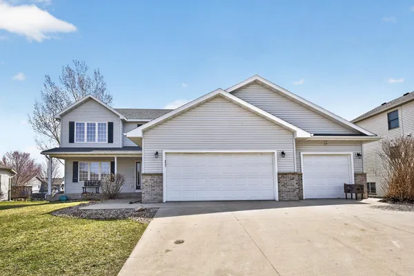 $419,900 | 600 15th Avenue Northwest, Kasson, MN 55944