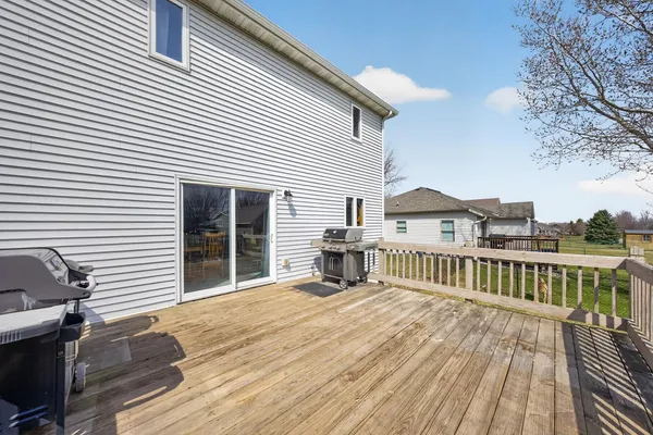 $419,900 | 600 15th Avenue Northwest, Kasson, MN 55944