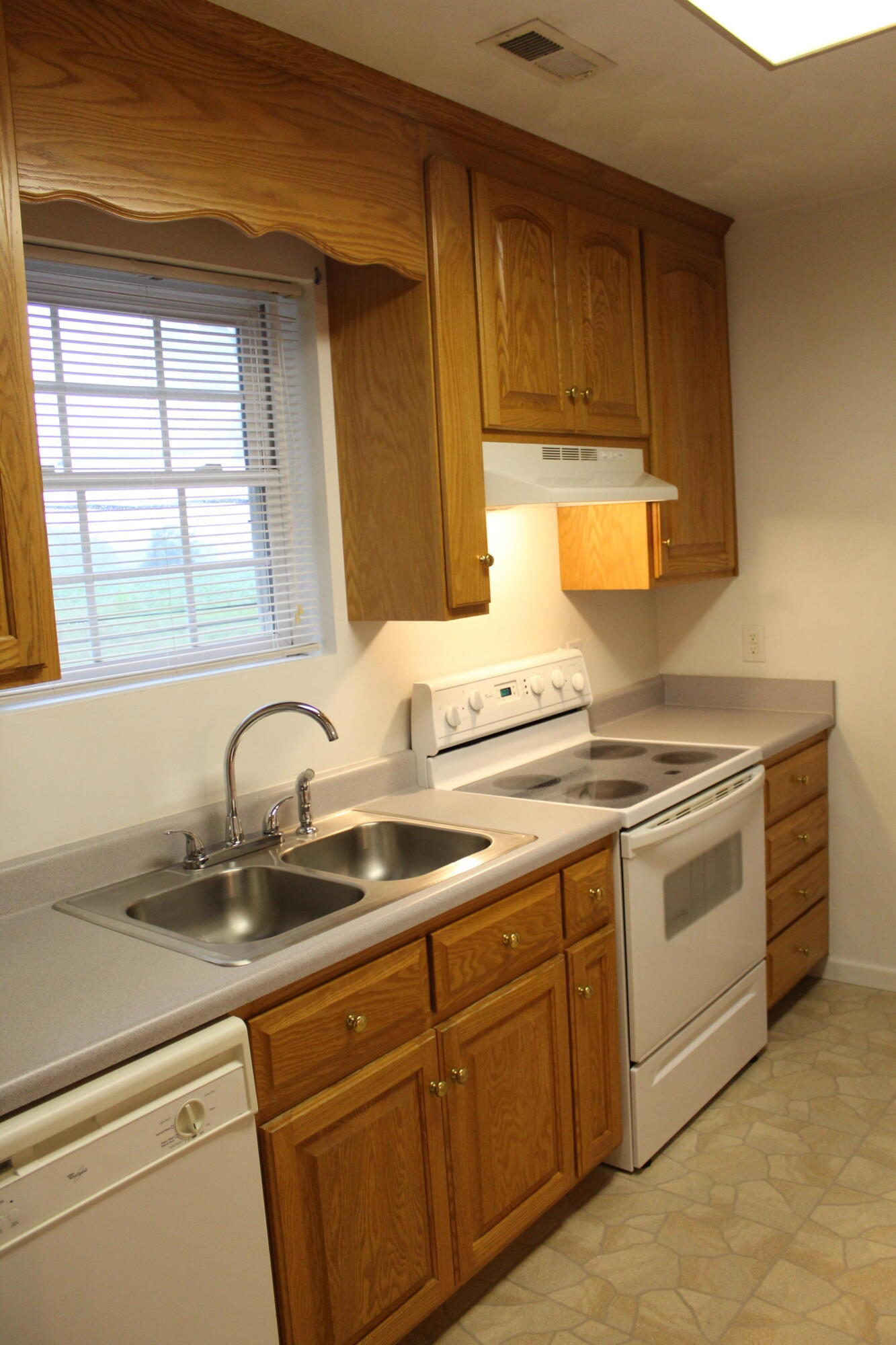 3375 Grassy Hill Road, Unit A Rocky Mount, VA 24151 - Photo 10 of 15 Kitchen