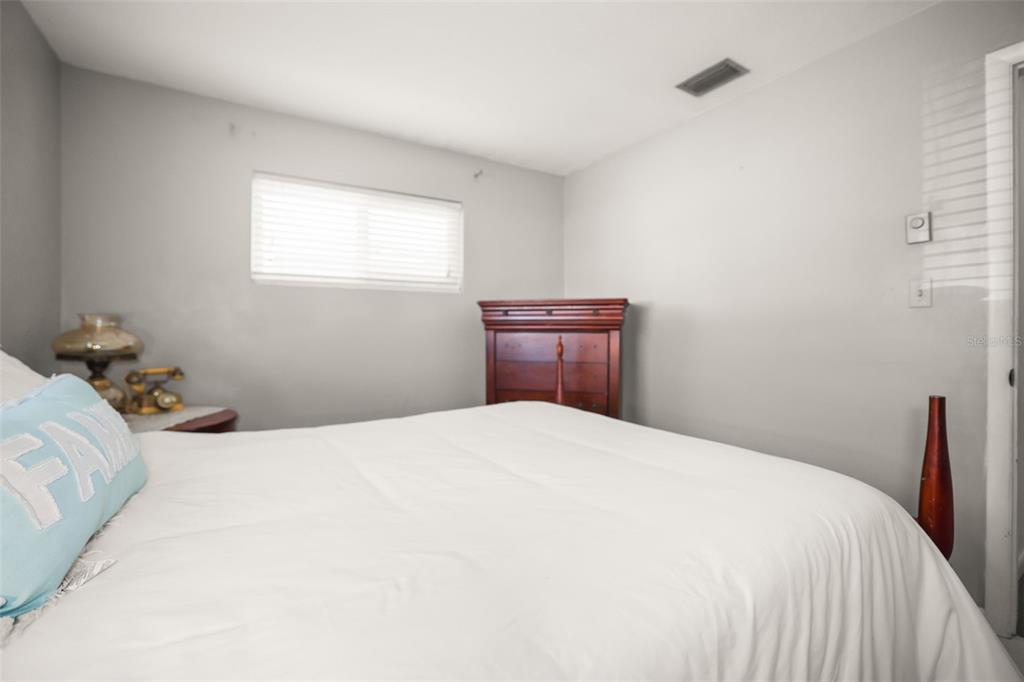 1218 Lazy Lake Road East Dunedin, FL 34698 - Photo 20 of 58