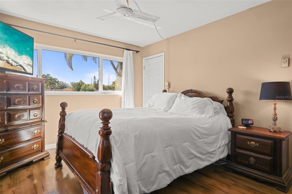 1218 Lazy Lake Road East Dunedin, FL 34698 - Photo 22 of 58