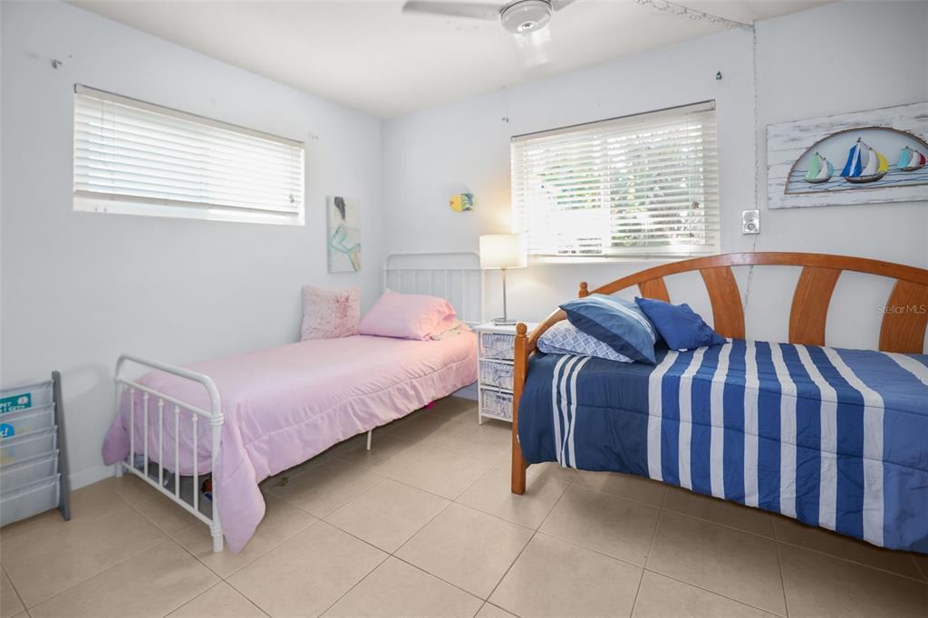 1218 Lazy Lake Road East Dunedin, FL 34698 - Photo 26 of 58