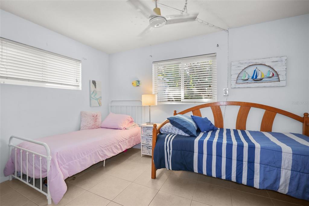 1218 Lazy Lake Road East Dunedin, FL 34698 - Photo 27 of 58