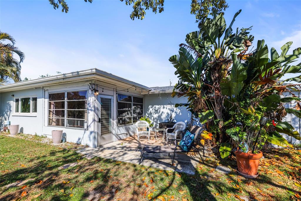 1218 Lazy Lake Road East Dunedin, FL 34698 - Photo 40 of 58
