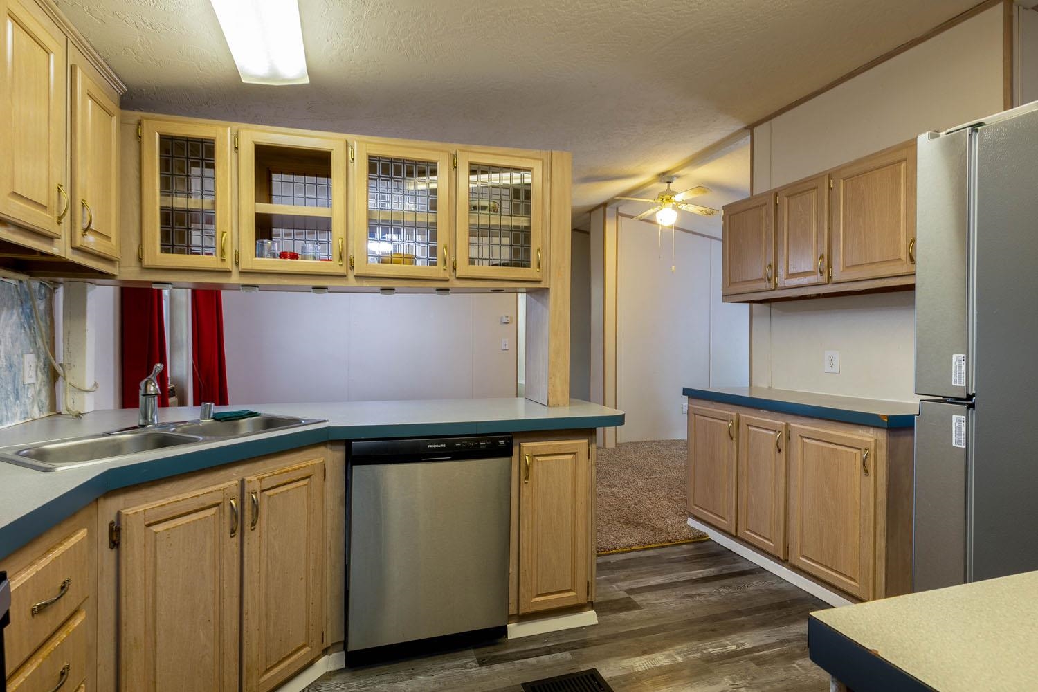 3920 East Center Road, Unit 20 Mead, WA 99021 - Photo 10 of 21