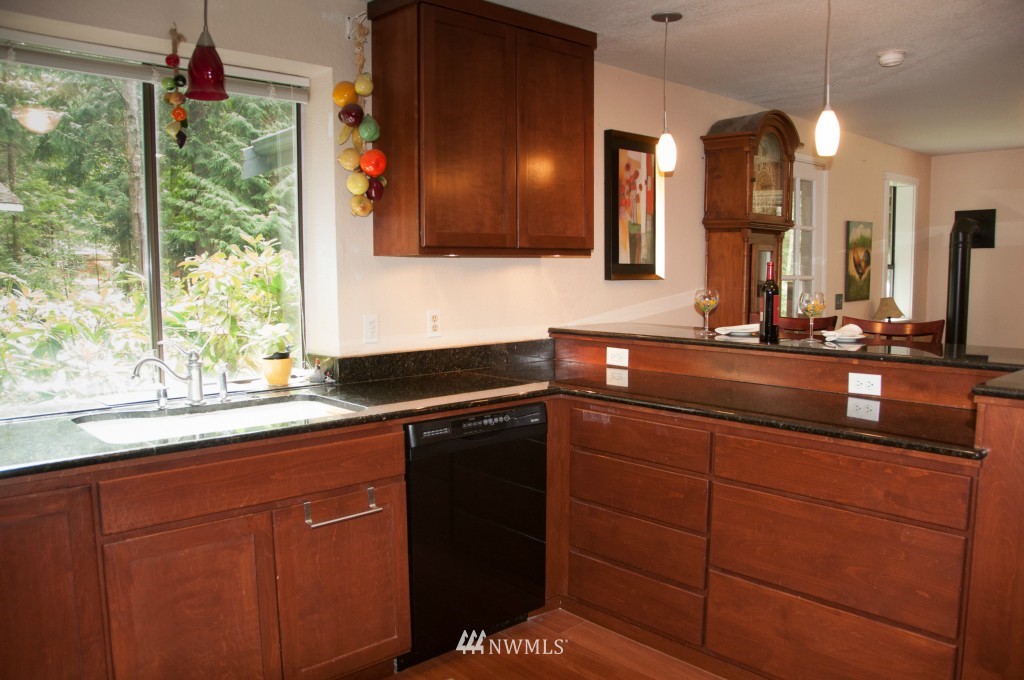 3869 South Amble Road Langley, WA 98260 - Photo 5 of 11 Gallery Image 5