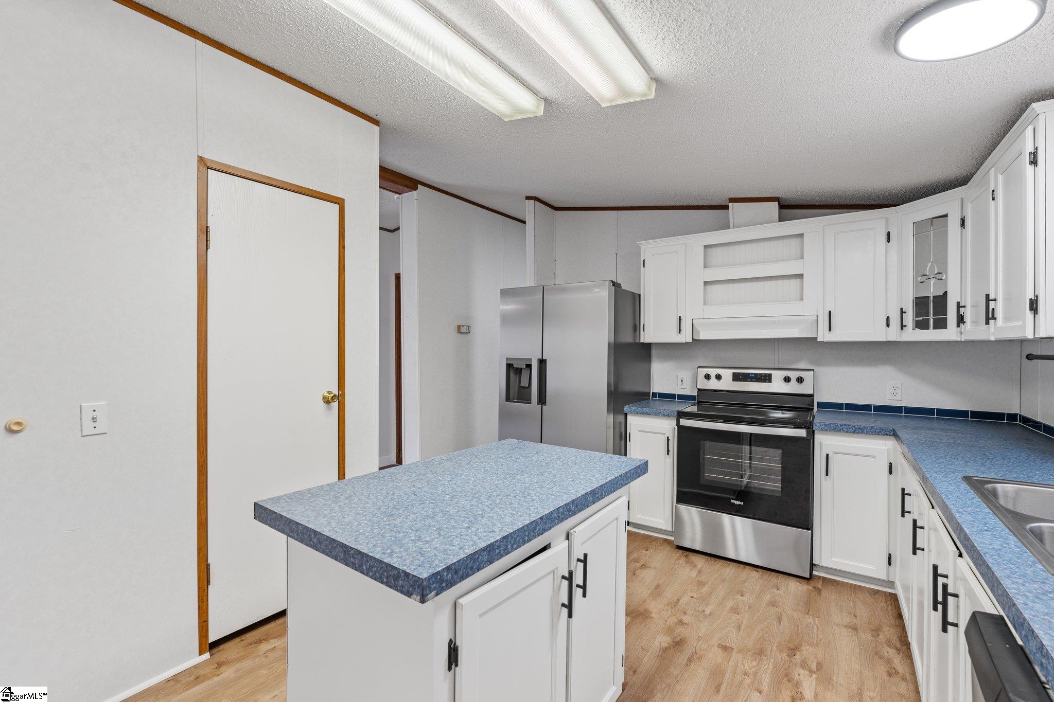 115 Bass Tumblin Road Gray Court, SC 29645 - Photo 12 of 37