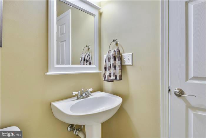 8705 Riverscape Court Odenton, MD 21113 - Photo 12 of 30 Bath