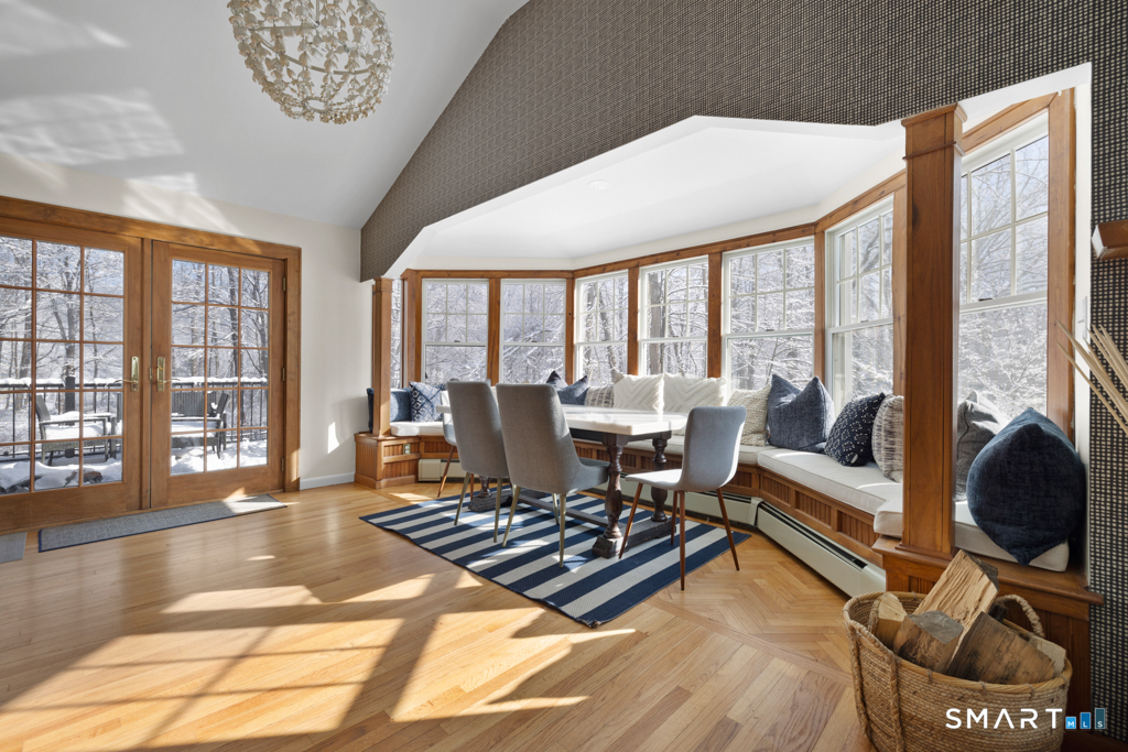 25 Arrowhead Road Wilton, CT 06897 - Photo 7 of 30 Dining Room