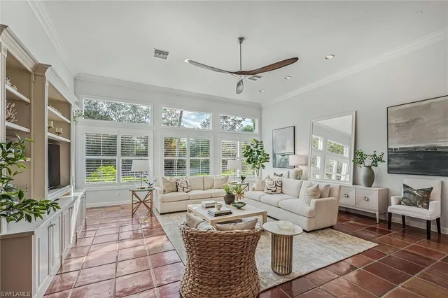 $2,295,000 | 6648 Glen Arbor Way, Naples, FL 34119