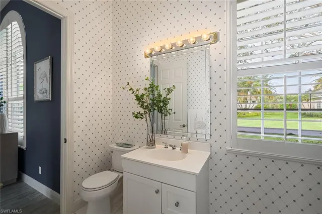 $2,295,000 | 6648 Glen Arbor Way, Naples, FL 34119