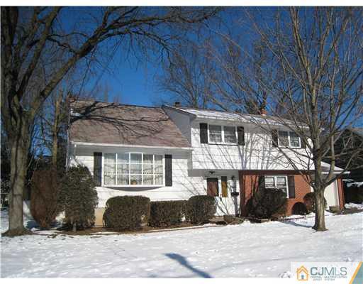 9 June Way Middlesex, NJ 08846 - Photo 1 of 13 Gallery Image 1