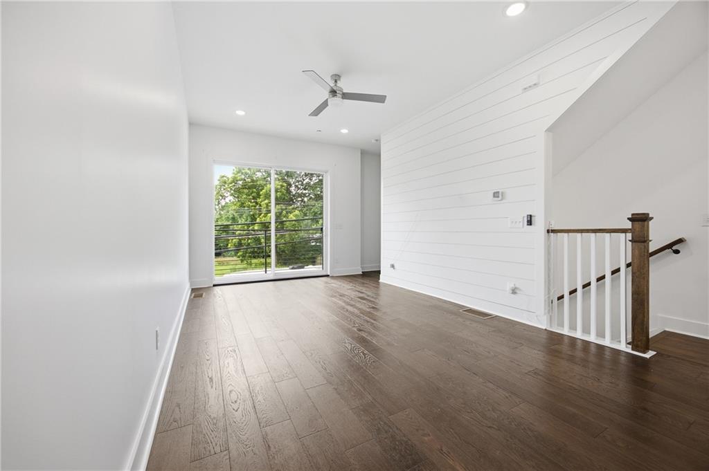 211 Bass Street Southwest, Unit 10 Atlanta, GA 30315 - Photo 12 of 34