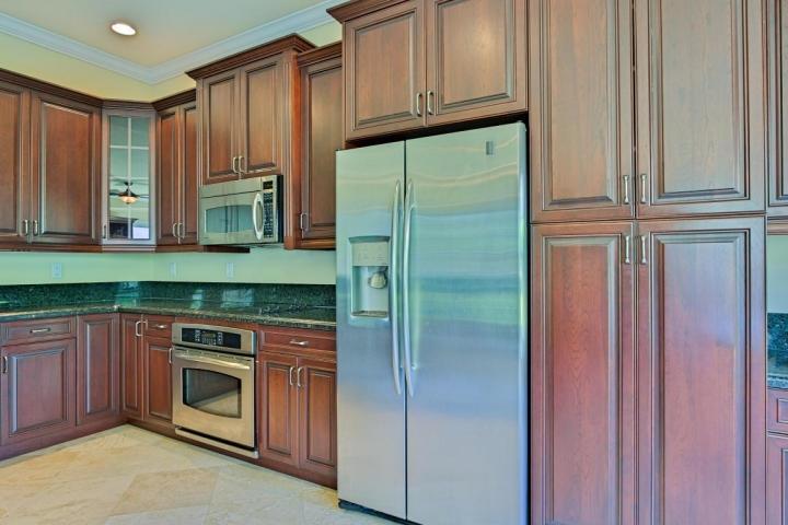7660 Via Flores Way Boca Raton, FL 33487 - Photo 8 of 24 KITCHEN