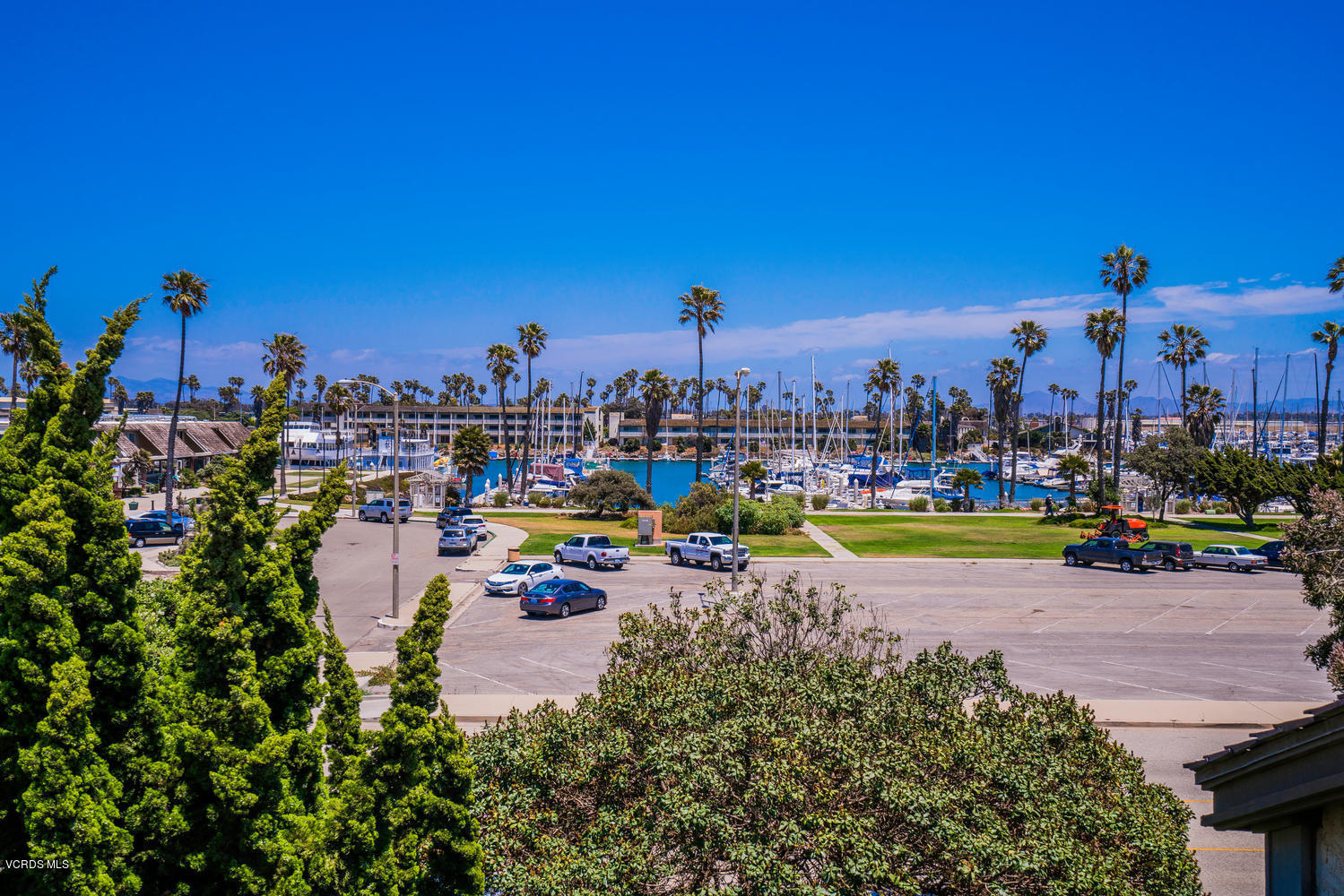 3650 Sunset Lane Oxnard, CA 93035 - Photo 28 of 39 3650 Sunset Ln Oxnard CA 93035-large-028