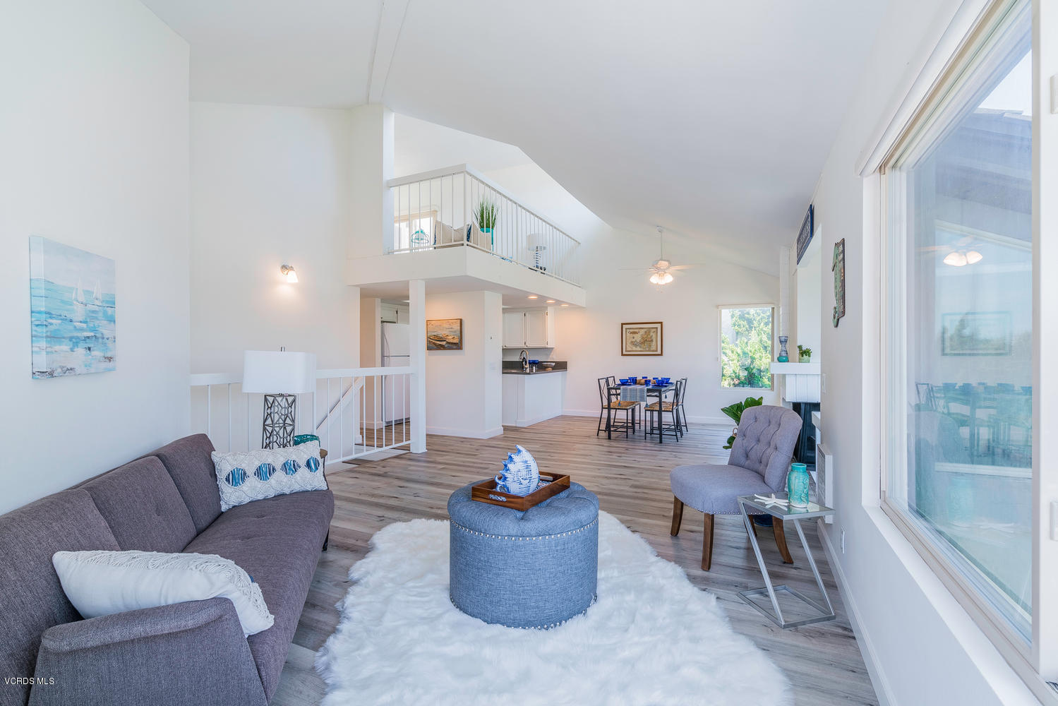 3650 Sunset Lane Oxnard, CA 93035 - Photo 5 of 39 3650 Sunset Ln Oxnard CA 93035-large-005