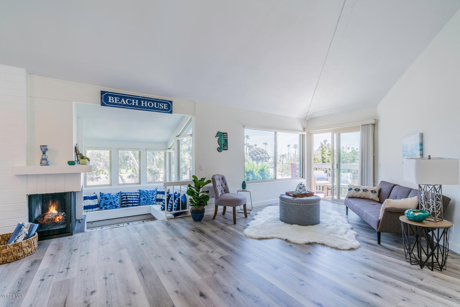 3650 Sunset Lane Oxnard, CA 93035 - Photo 8 of 39 3650 Sunset Ln Oxnard CA 93035-large-008