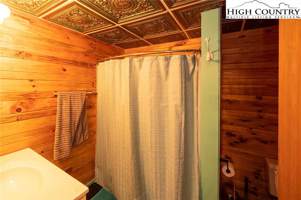 6218 Junaluska Road Boone, NC 28607 - Photo 28 of 33 a view of a walk in closet