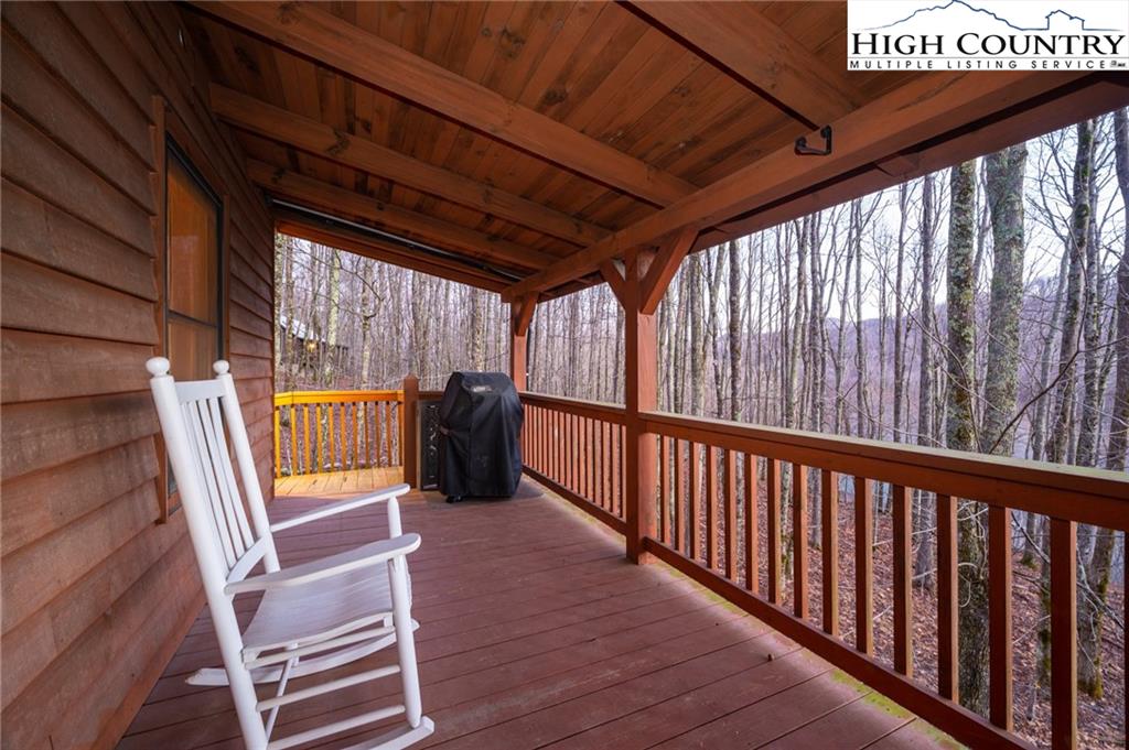 6218 Junaluska Road Boone, NC 28607 - Photo 6 of 33 a view of outdoor space with wooden floor