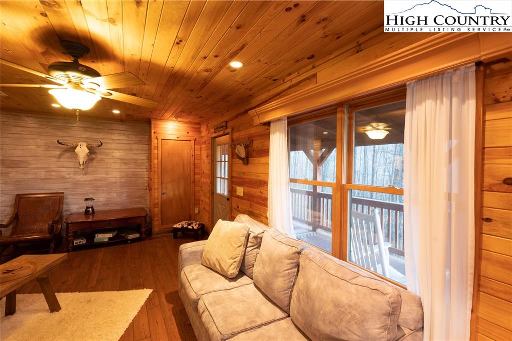 6218 Junaluska Road Boone, NC 28607 - Photo 9 of 33 a living room with furniture