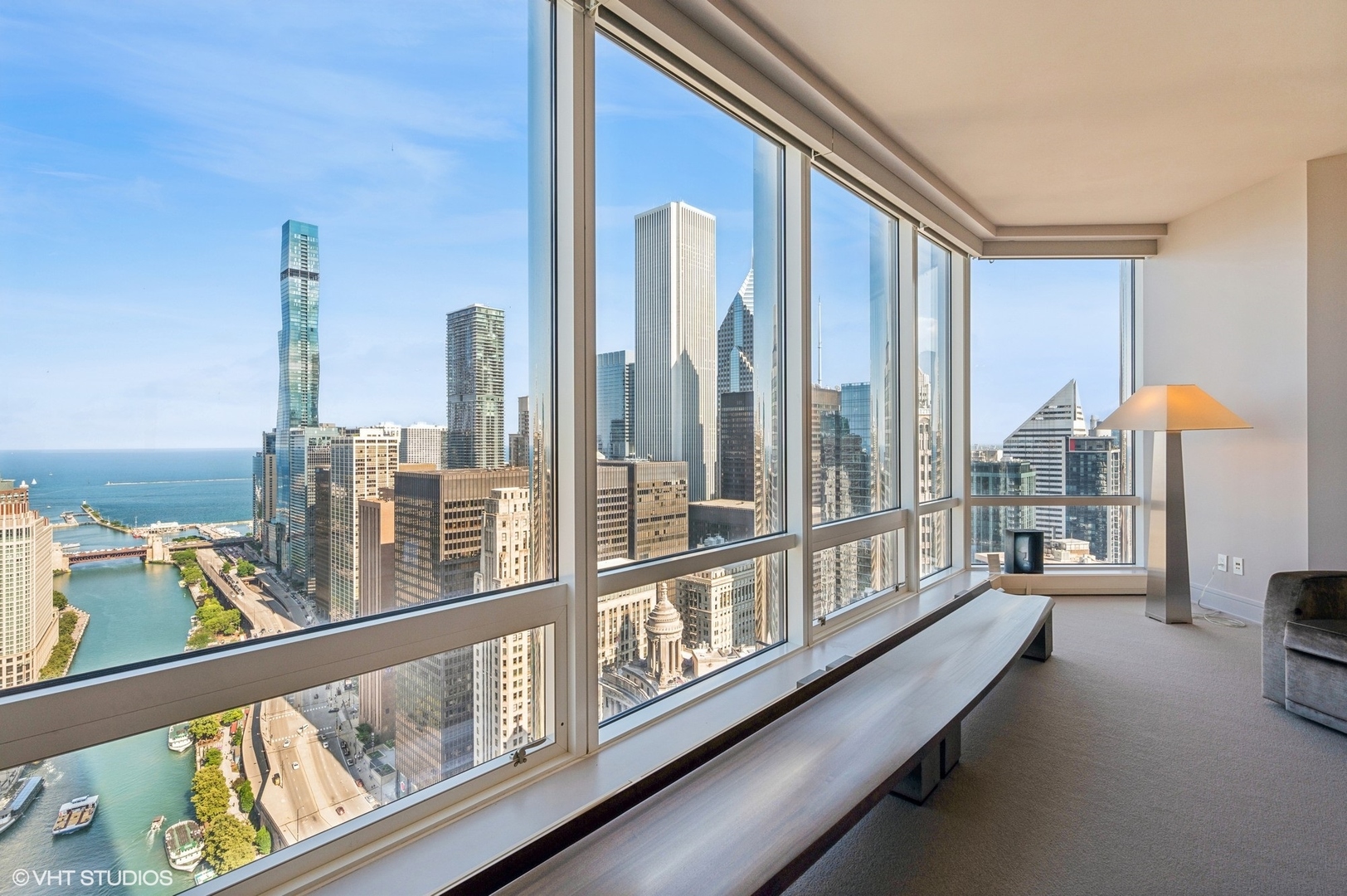 401 North Wabash Avenue, Unit 33K Chicago, IL 60611 - Photo 16 of 45 a room with window