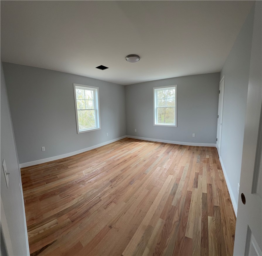 124 Birch Swamp Road, Unit B Warren, RI 02885 - Photo 7 of 11