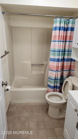 a view of front door and porch