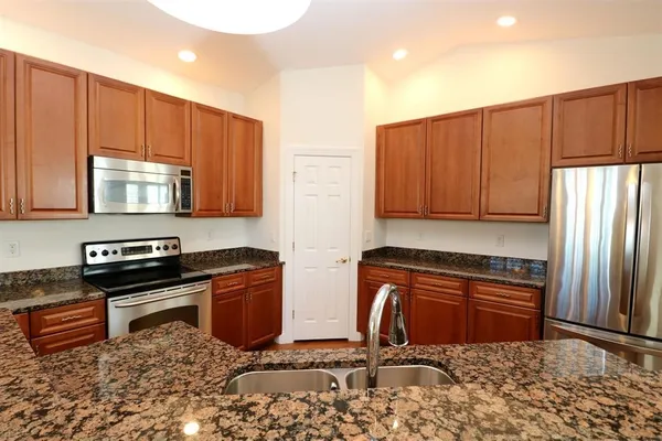 $2,900 | 207 Sunset Point, St. Augustine, FL 32080