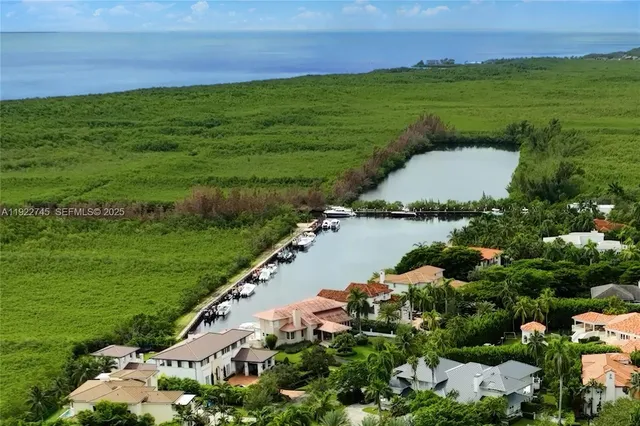 $5,990,000 | 325 Campana Avenue, Coral Gables, FL 33156