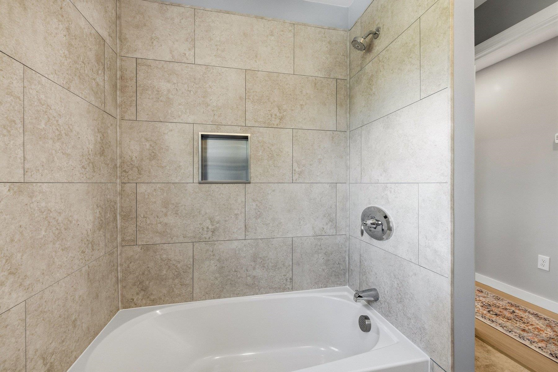 25 Mill Street Epping, NH 03042 - Photo 22 of 51