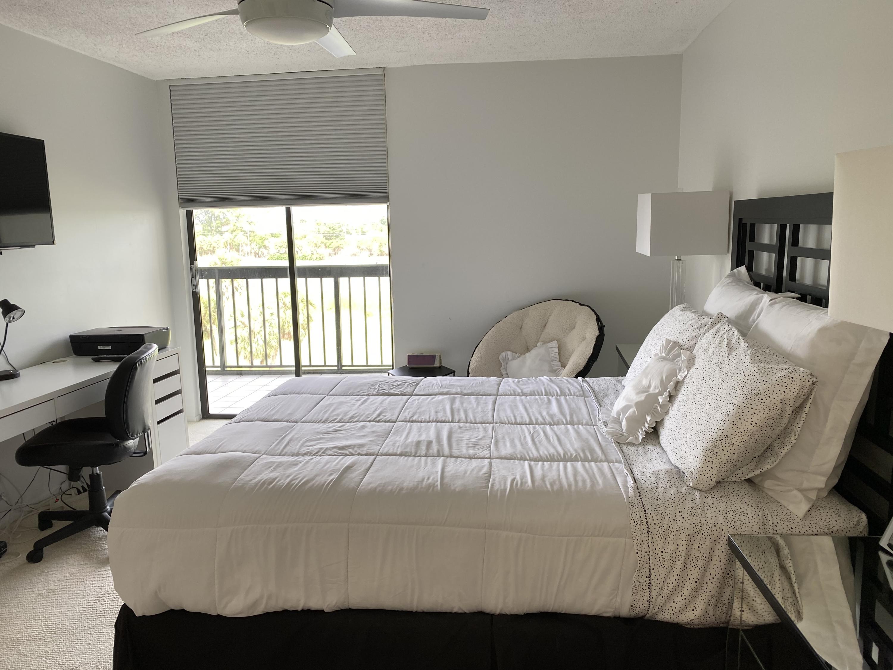 1551 Bridgewood Drive, Unit 1551 Boca Raton, FL 33434 - Photo 11 of 19 master bedroom