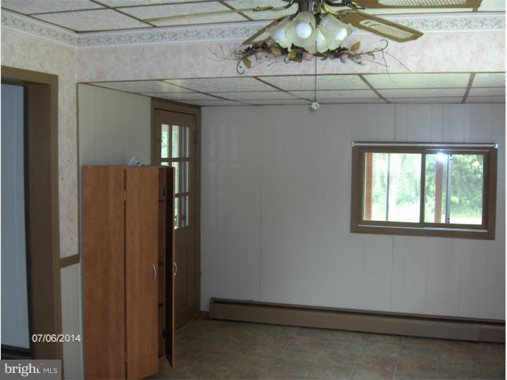 1148 Valley Road Tamaqua, PA 18252 - Photo 15 of 25 Gallery Image 15