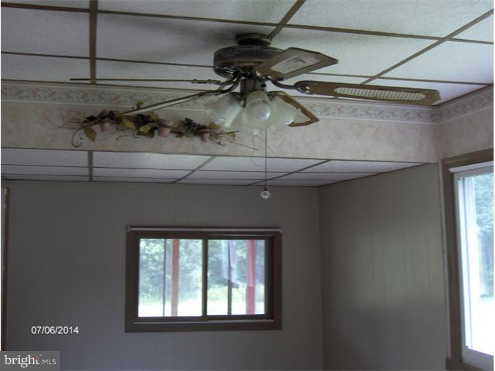 1148 Valley Road Tamaqua, PA 18252 - Photo 17 of 25 Gallery Image 17