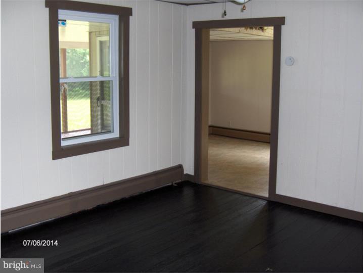 1148 Valley Road Tamaqua, PA 18252 - Photo 9 of 25 Gallery Image 9