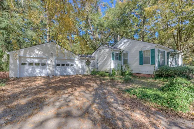 $195,000 | 5220 Old Mooringsport Road, Shreveport, LA 71107