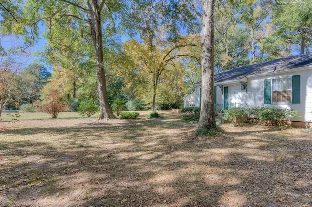 $195,000 | 5220 Old Mooringsport Road, Shreveport, LA 71107