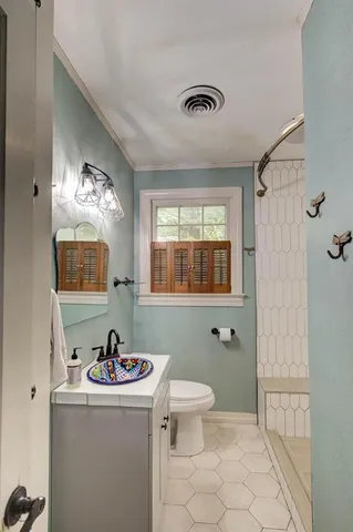 $195,000 | 5220 Old Mooringsport Road, Shreveport, LA 71107