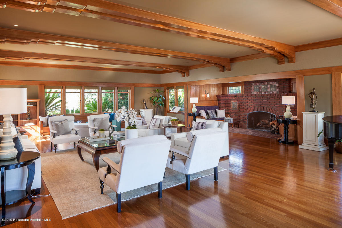 1330 Hillcrest Avenue Pasadena, CA 91106 - Photo 13 of 89 14.1330 Hillcrest_2243v1_mls