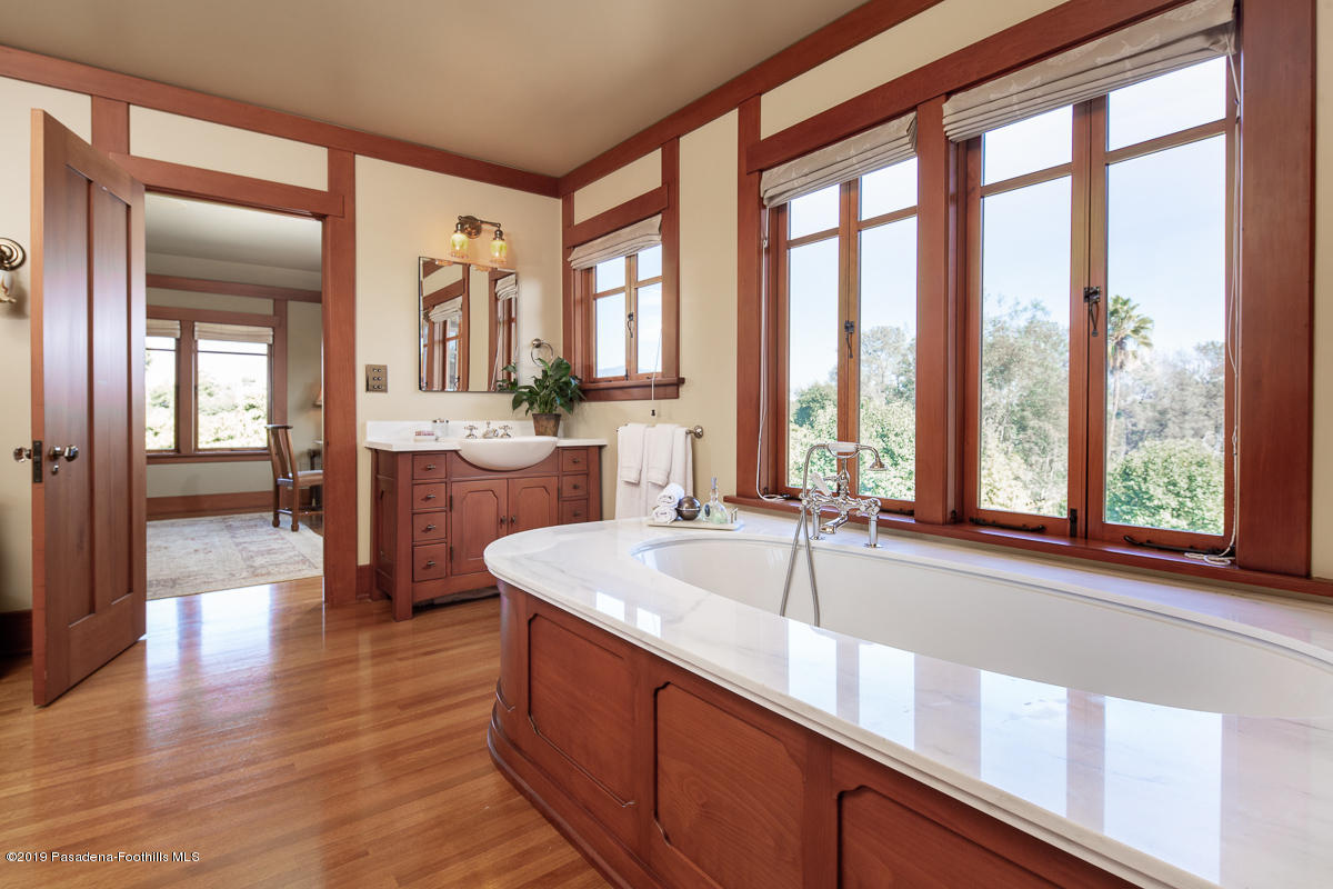 1330 Hillcrest Avenue Pasadena, CA 91106 - Photo 37 of 89 47.1330 Hillcrest_1331v1_mls