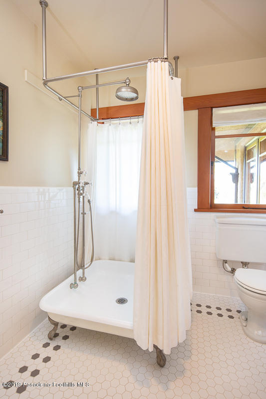 1330 Hillcrest Avenue Pasadena, CA 91106 - Photo 46 of 89 57.1330 Hillcrest_1594v1_mls