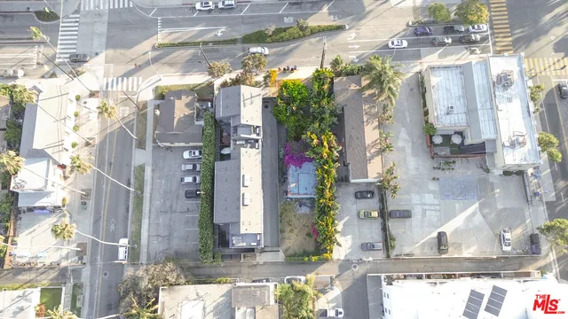 $1,500,000 | 1917 4th Street, Santa Monica, CA 90405