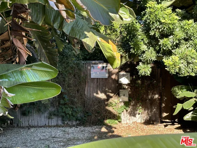 a view of a entryway of the house