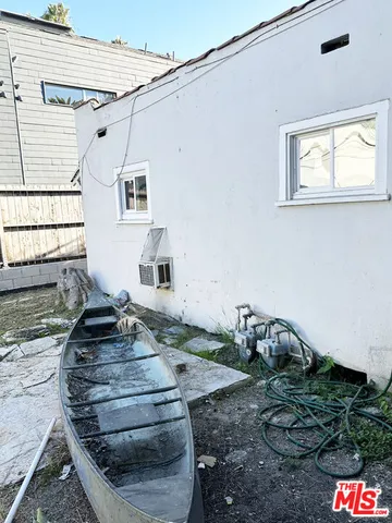 $1,500,000 | 1917 4th Street, Santa Monica, CA 90405